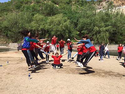 公司團(tuán)建：無能量不青春